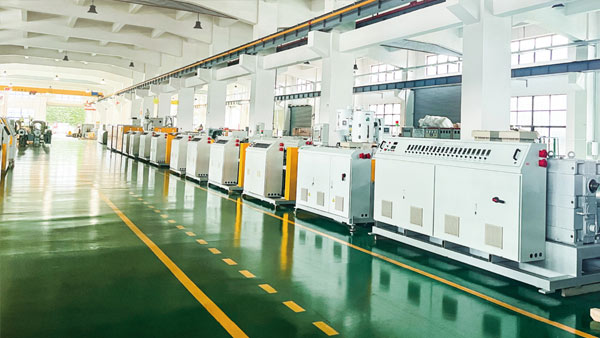 凱思PVC管材擠出生產(chǎn)線(xiàn)為何受到眾人追捧？